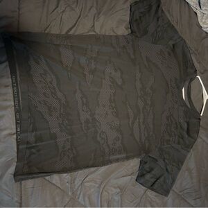 lululemon athletica Black Patterned Men's Tee